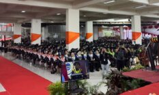 Plt. Rektor UNM Sampaikan Laporan Singkat Beberapa Langkah Strategis di Wisuda Lulusan UNM Februari 2026