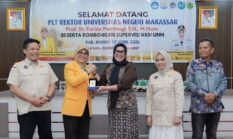 Plt. Rektor UNM Kunjungan Kerja Supervisi KKN di Kabupaten Barru, Bupati Andi Ina Kartika Sari Beri Motivasi Cerdas ke Mahasiswa 