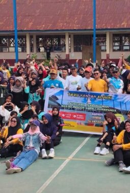 Temu Kangen Alumni SMP Pekkabata/SMPN 1 Duampanua Dirangkaikan Launching Pembangunan Masjid Indoor
