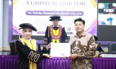Guru SMPN 1 Pallangga Gowa Raih Doktor di FBS UNM, IPK 4.00 dan Predikat Cumlaude serta Masa Studi 3 Tahun 10 Bulan