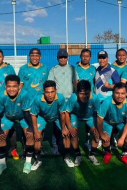 Babak Perempat Final Mini Soccer Dies Natalis ke-62 Unkhair Ternate, Tim Gabungan LPMPP, LPPM, dan PPs Lolos Tanpa Pernah Kalah