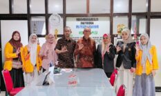 Kepala SMAN 3 Makassar Resmi Terima Mahasiswa Asistensi Mengajar Prodi Pendidikan Ekonomi FEB UNM
