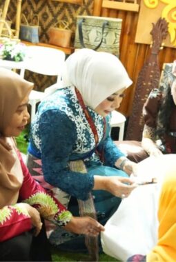 Sentuhan Teknologi dan Tradisi: Karya Perajin Kalimantan Utara Memikat di Kriyanusa 2026