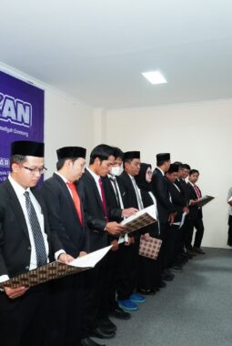 UNIMEN Rombak Struktur Organisasi, Rektor Bidik Performa Institusi yang Makin Kompetitif