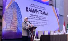 63 Lulusan FBS UNM Raih Predikat Cumlaude, Prof Farida Patittingi Ingatkan Kompetisi Kian Ketat
