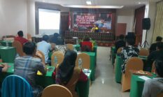 Dosen FIKK UNM, Dr. Ramli Pelatih Nasional Sepak Takraw Indonesia di Daulat Sebagai Pemateri Oleh Pengprov PSTI Kaltim